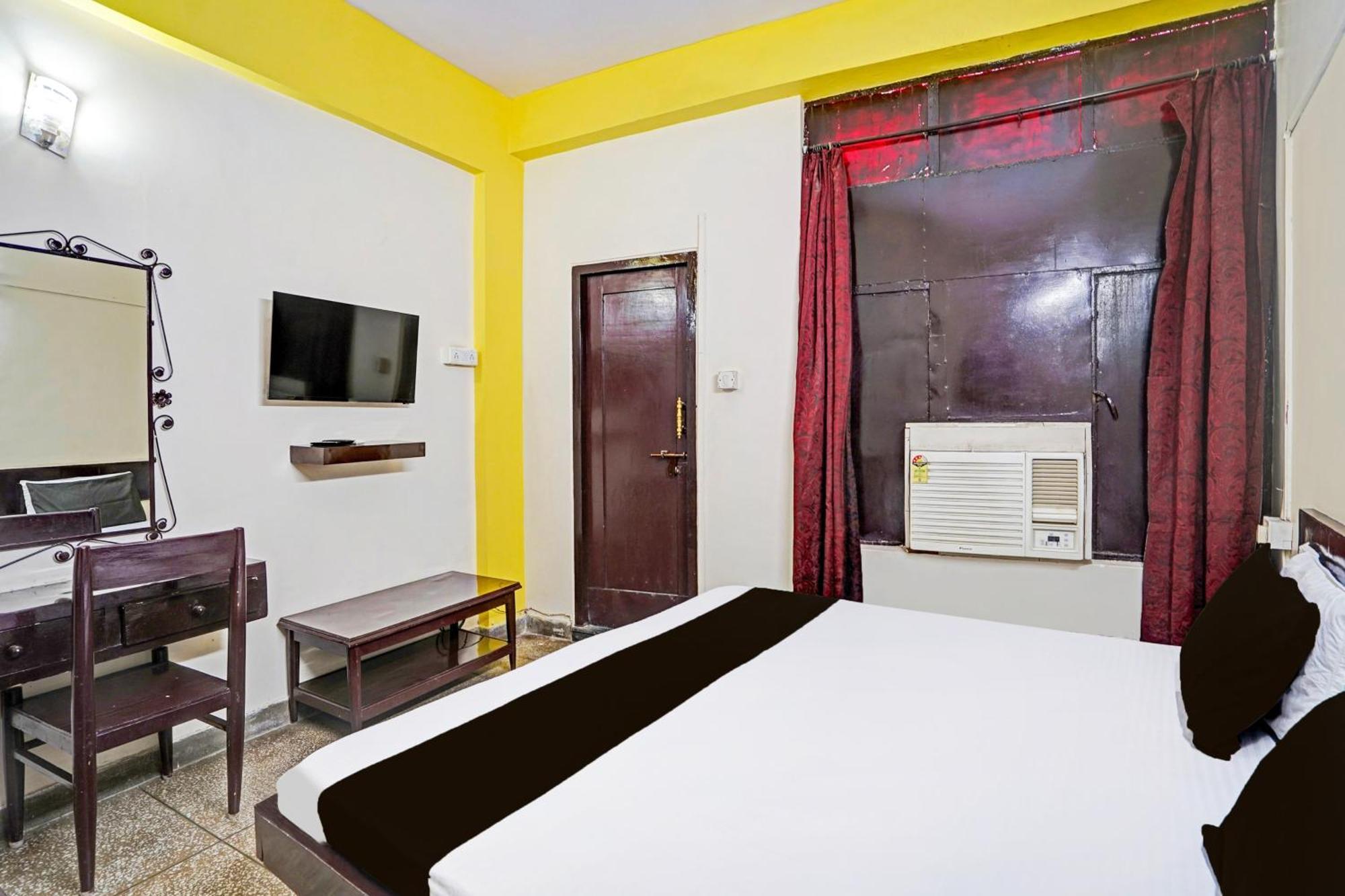 Hotel O Raj Mahal Канпур Экстерьер фото